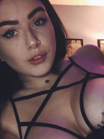 Соня Камышеваха